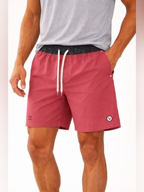 Vuori Kore Lined Shorts 7" Saltwater Red Polka Dot Waist CASAMIGOS  Athleisure